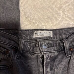 Abercrombie & Fitch Gray women’s jeans